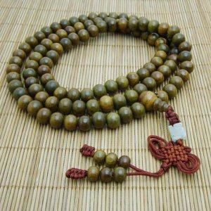 8mm Green Sandalwood Mala