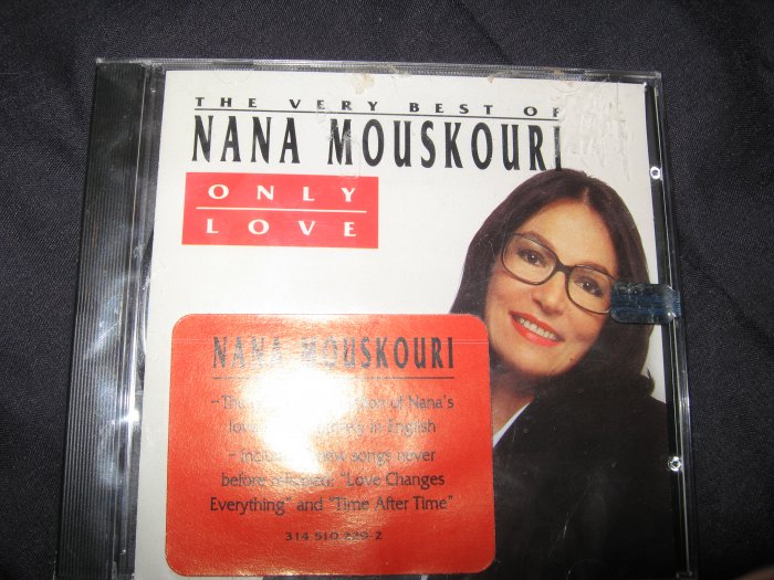 âOnly Loveâ The Very Best of Nana Mouskouri