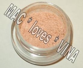 MAC Pigment * FAIRYLITE * 1/4 sample - $ave Pigments
