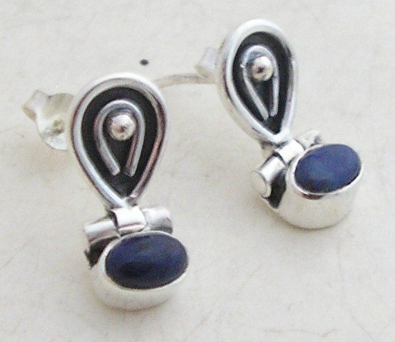 Silver lapis lazuli earrings stud , 925, new