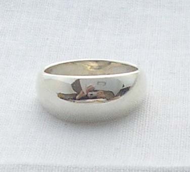 Solid silver dome ring, size 8, new