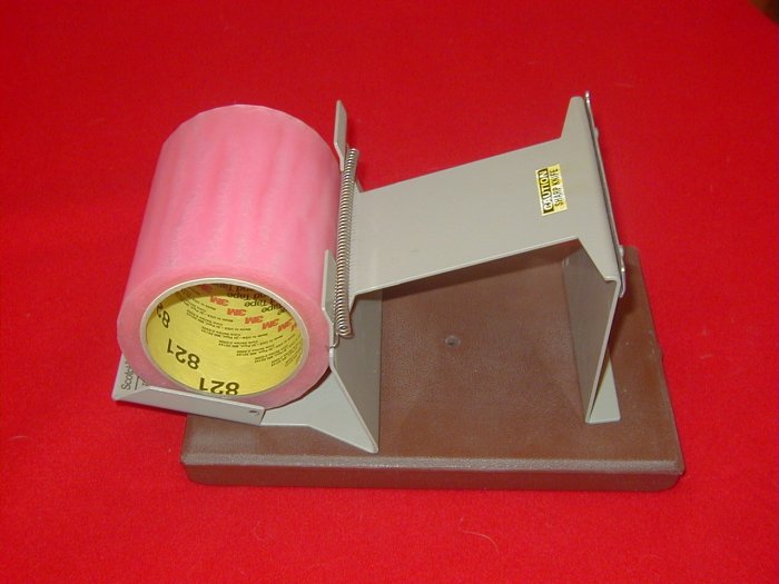 3M Pouch Tape Dispenser with Weighted Base & Tape