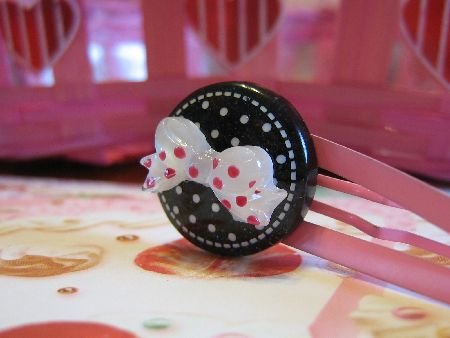 Dots and Ribbon - Black and Pink
