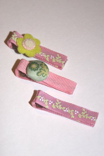 Set of three vintage alligator clips