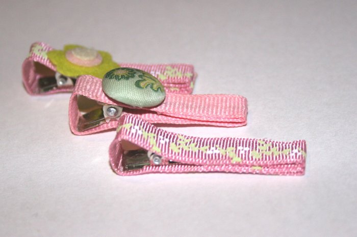 Set of three vintage alligator clips