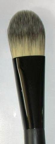 Suesh Foundation Brush