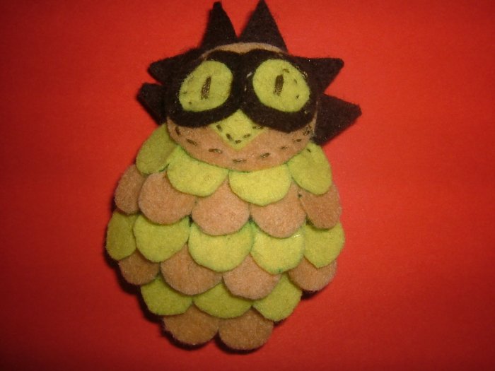 Owl brooch
