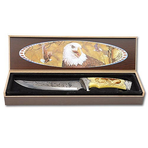 Custom Wildlife Eagle Bowie with Display Case