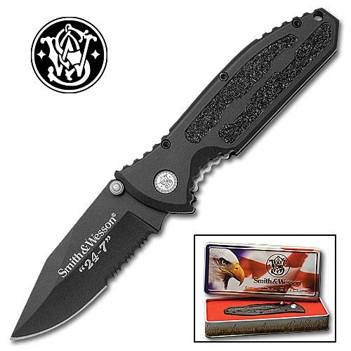 Smith & Wesson Collectible Folding Knife Set