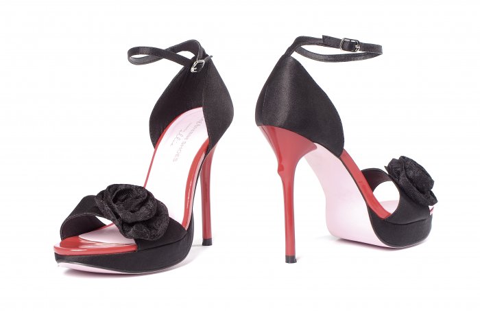 Leg Avenue Sangria sizes 6-10