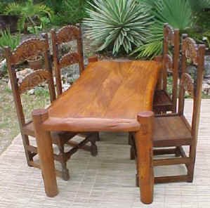 Funzi Dining Table