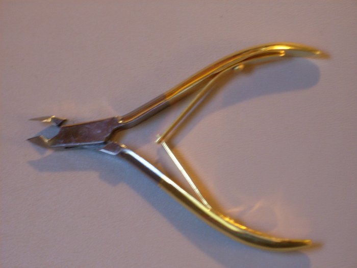 Nail cutter -- 4"