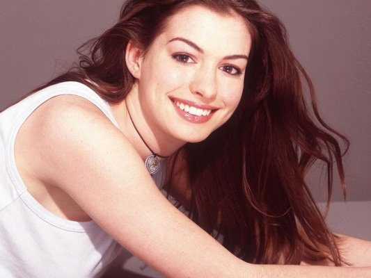 Anne Hathaway ~ 4