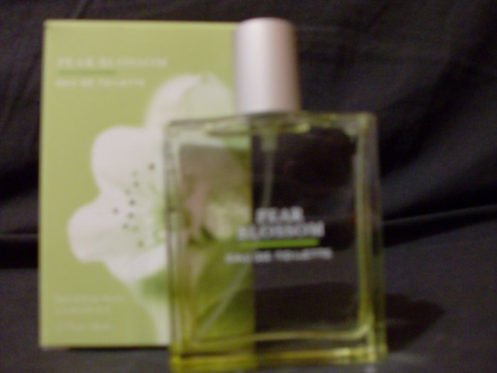 NIB Bath and Body Works Pear Blossom Large Perfume