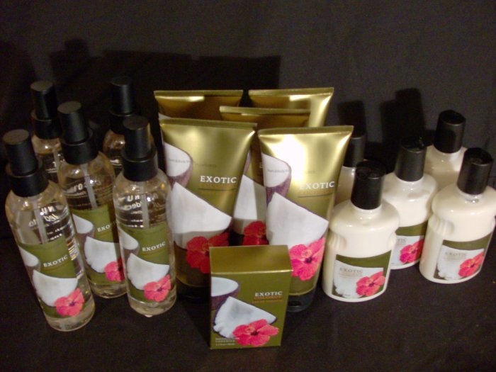 Bath and Body Works Exotic Coconut Mega Set (Lotions, Sprays, Body Creams and Perfume)