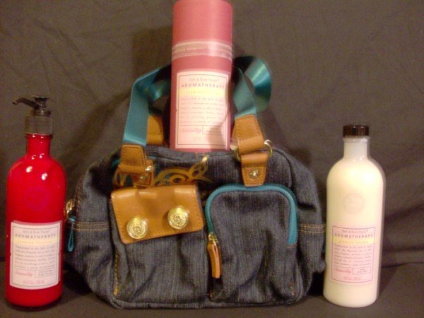 Bath and Body Works Aromatherapy Jasmine Vanilla Gift Set