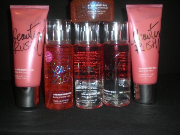 Victoria's Secret Beauty Rush Strawberry Fizz Set