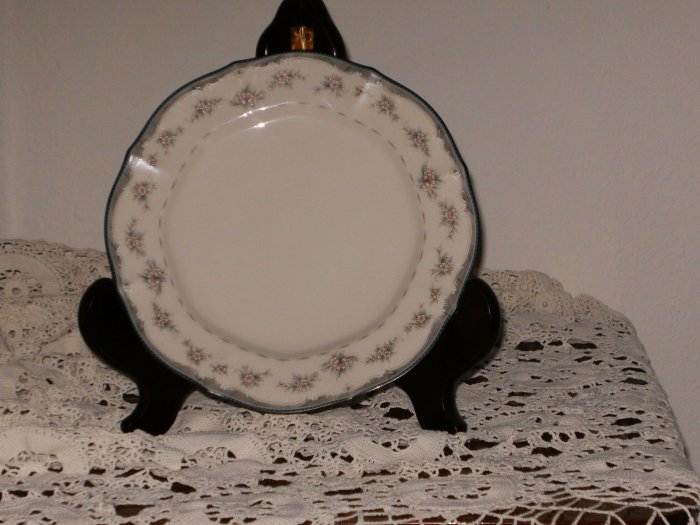 Noritake Taviata Pattern