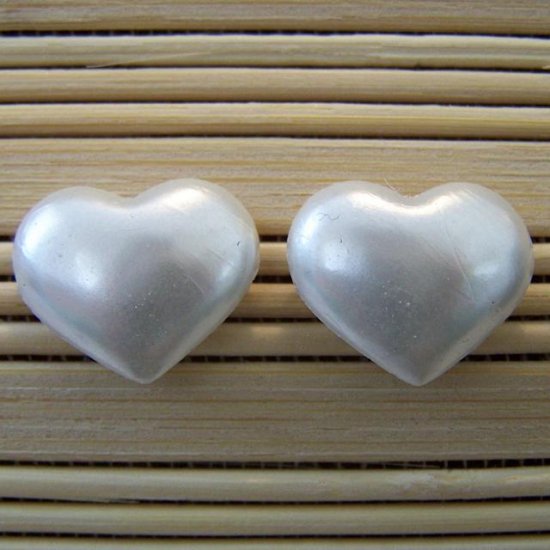 pearly hearts stud earrings