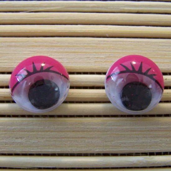 pink eyelid wigglie eye stud earrings