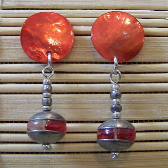red and silver ufo-like stud with dangle earrings