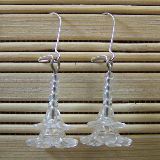 clear tiered flower dangle earrings