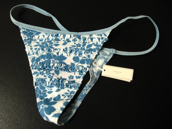 A0098 Abercrombie Gilly Hicks Pleat Floral Thong, Blue SIZE Small