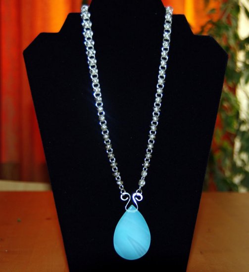 Sterling silver and natural chalcedony chainmail necklace