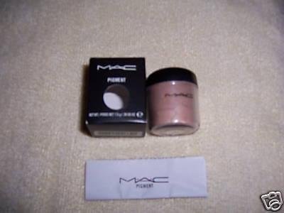 Mac pigment NACKED! W0W L00K sample sz