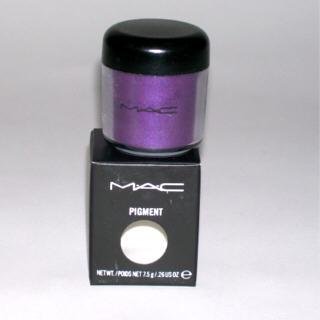mac pro pigment grape 1/4 sample sz