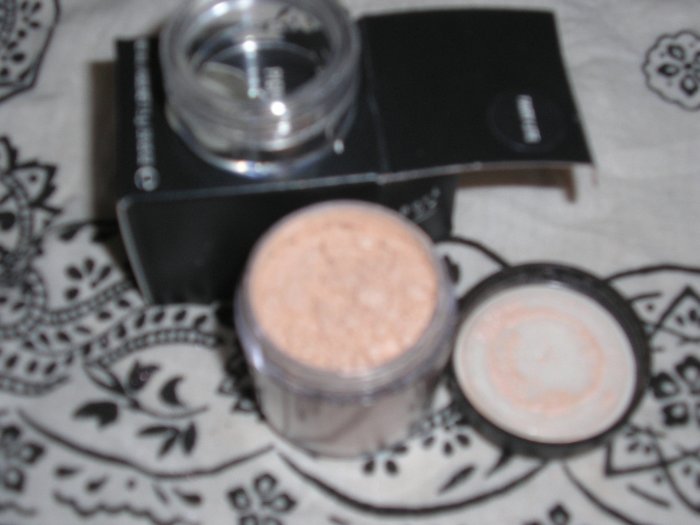 mac pigment FAIRY LIGHT sample 1/4 tsp