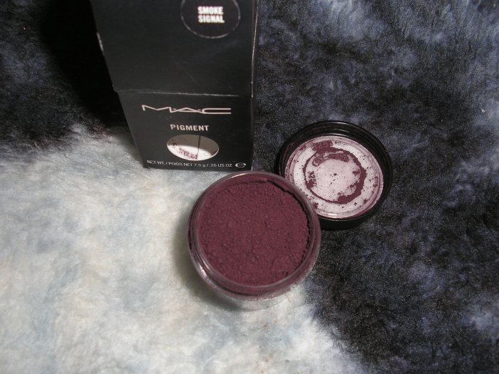 mac pro pigment SMOKE SIGNAL 1/4 TSP SAMPLE