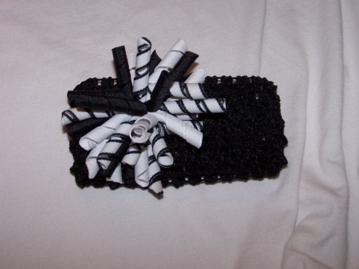 Black/White