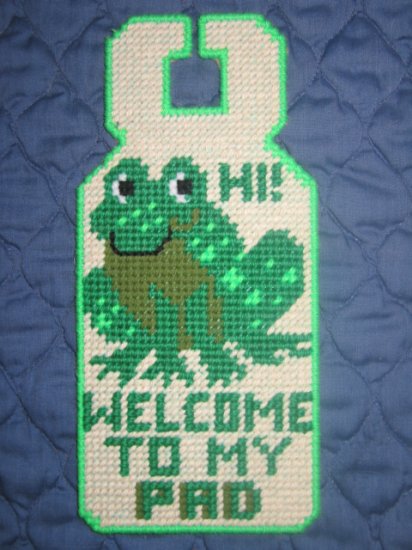 'WELCOME TO MY PAD'Completed Plastic Canvas Door Hanger
