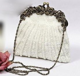 Vintage Elegance Framed Beaded Evening Bag