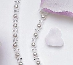 Graceful Lily Pearl & Crystal Single Strand Necklace