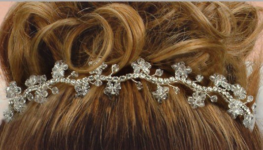 Farah's Flower flexible Hair Jewelry in Clear Swarovski Crystal