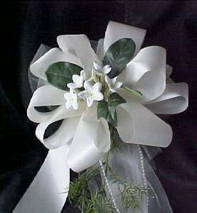 Satin & Silk Stephanotis Pew Bow in White
