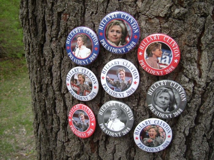 7-PACK of BUTTONS for PRESIDENTIAL HOPEFUL HILLARY CLINTON for PRESIDENT 2008