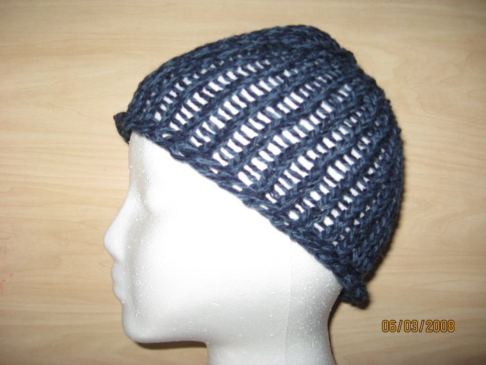 Blue Specks skully knit hat