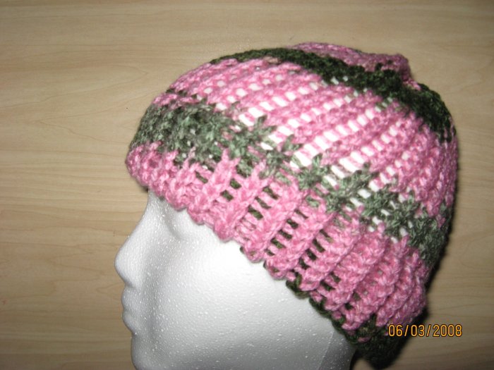 Pink waves skullcap