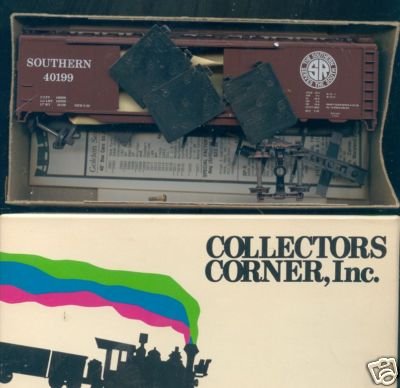 COLLECTORS CORNER 50' BOX CAR made in the 80"s