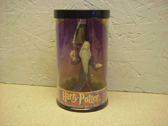 NOS Enesco's HARRY POTTER Mini Figure w/Story Scope & S