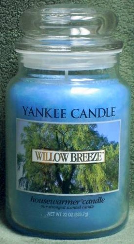 Yankee Candle "Willow Breeze" 22oz. Housewarmer Candle