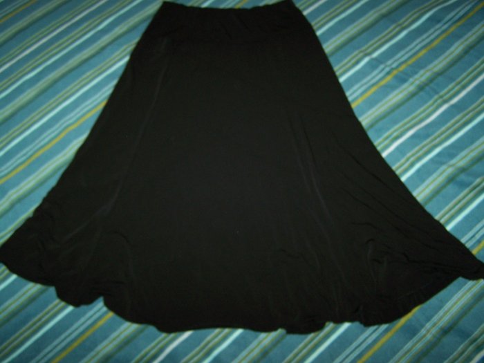 Motherhood Maternity skirt sz. M. (Used)