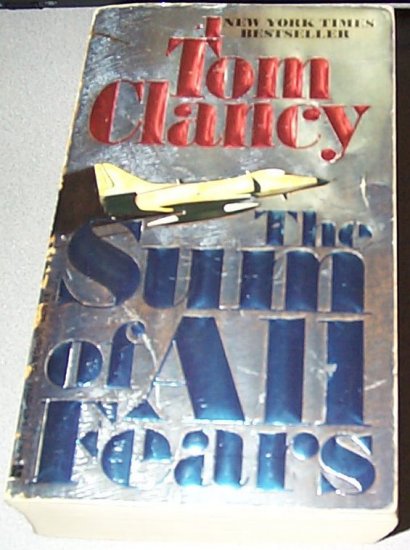 The Sum of All Fears: Tom Clancy (Paperback) ISBN 0425133540