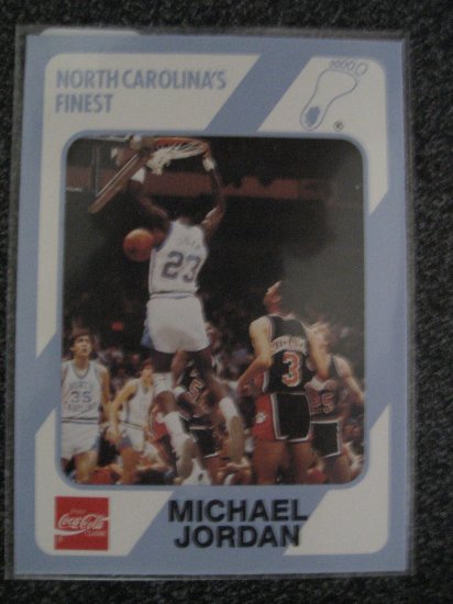 Michael Jordan 1989 Collegiate Collection North Carolina's Finest card Chicago Bulls