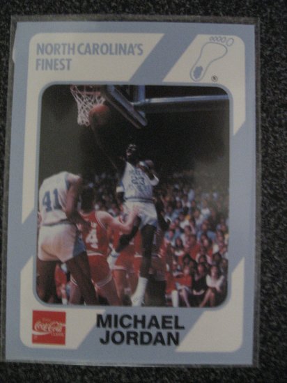Michael Jordan 1989 Collegiate Collection North Carolina's Finest card Chicago Bulls