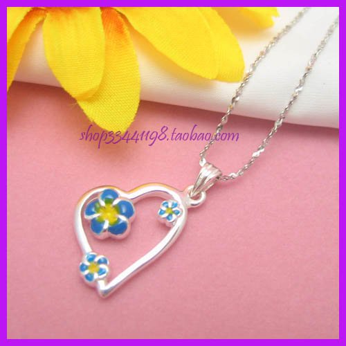 Art deco filigree pendant14