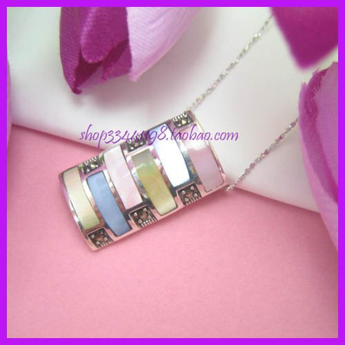 Art deco filigree pendant16
